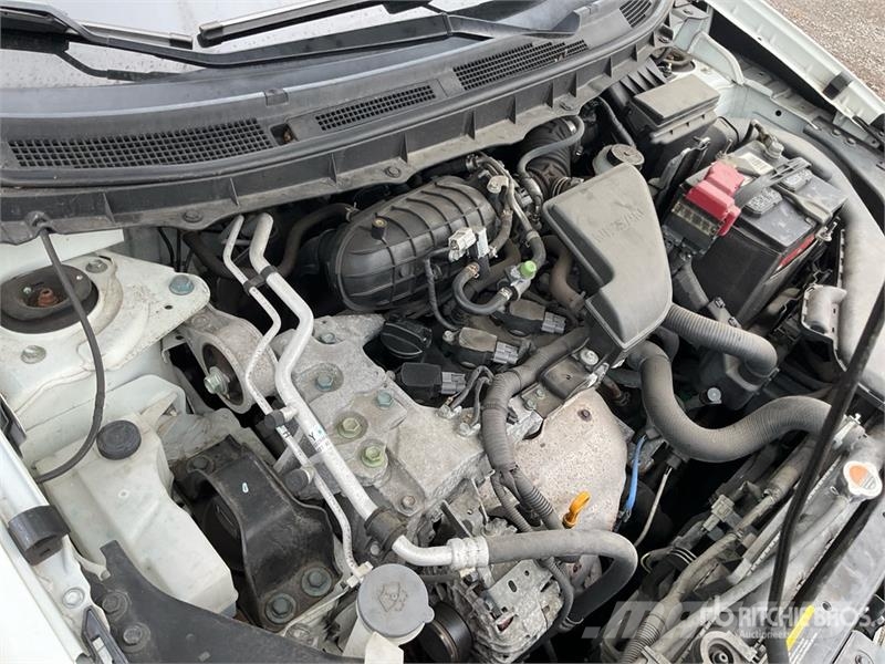 Nissan Rouge 2WD SUV Auto