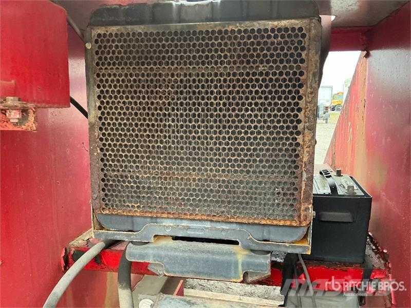 Northeast Industrial NE15HD15 Winch Pacēlāji, vinčas un materiālu lifti