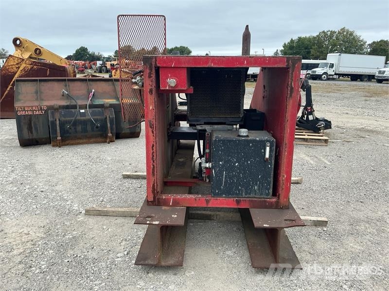 Northeast Industrial NE15HD15 15000 lb Winch Pacēlāji, vinčas un materiālu lifti