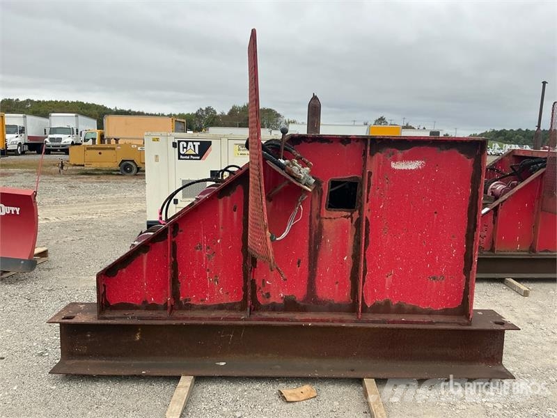 Northeast Industrial NE15HD15 15000 lb Winch Pacēlāji, vinčas un materiālu lifti
