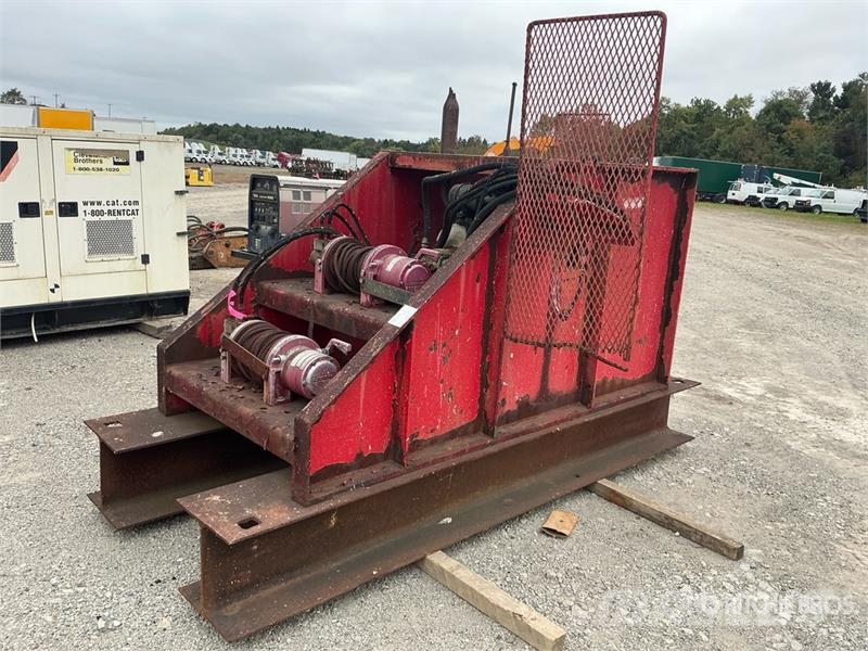 Northeast Industrial NE15HD15 15000 lb Winch Pacēlāji, vinčas un materiālu lifti