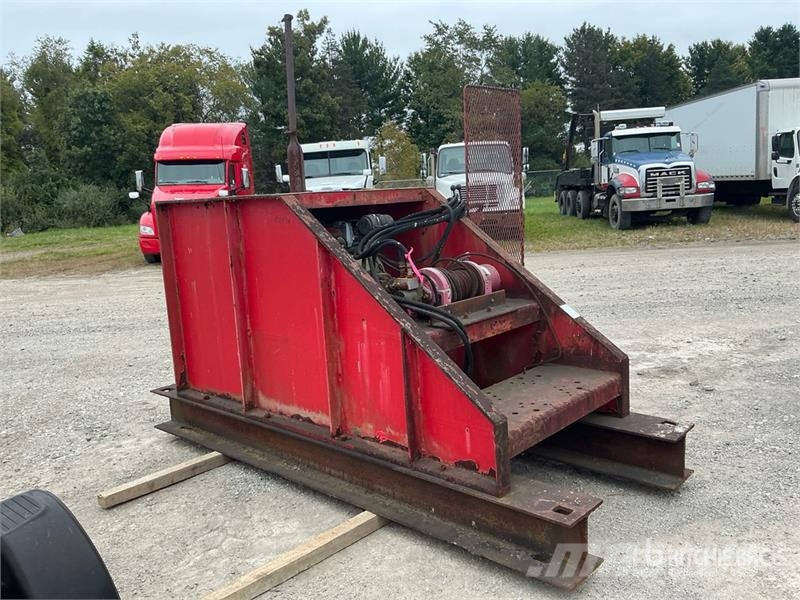 Northeast Industrial NE15HD15 Winch Pacēlāji, vinčas un materiālu lifti