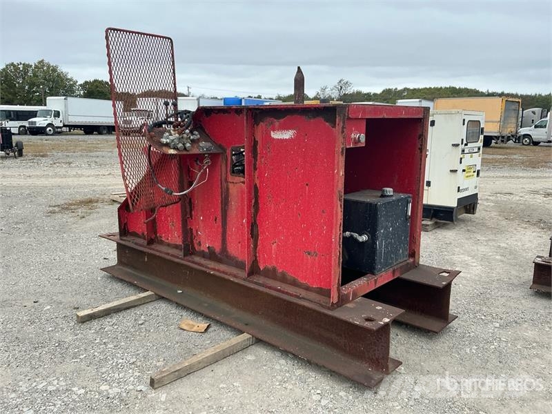 Northeast Industrial NE15HD15 15000 lb Winch Pacēlāji, vinčas un materiālu lifti