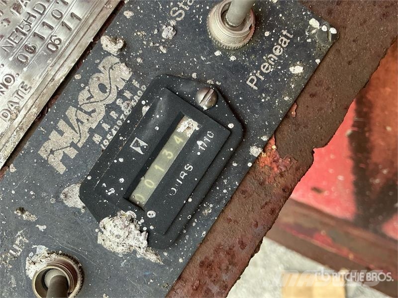 Northeast Industrial NE15HD15 15000 lb Winch Pacēlāji, vinčas un materiālu lifti