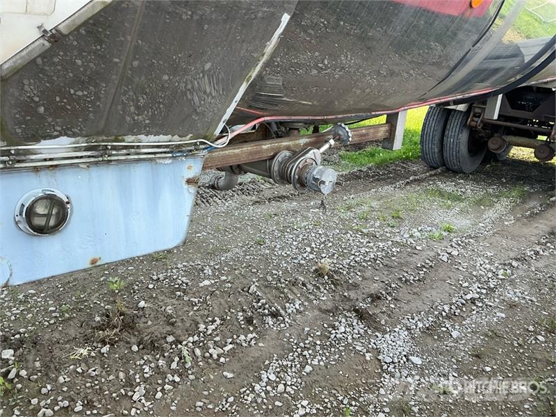 Nova 7000 gal T/A Tanker Trailer Tartályos pótkocsik