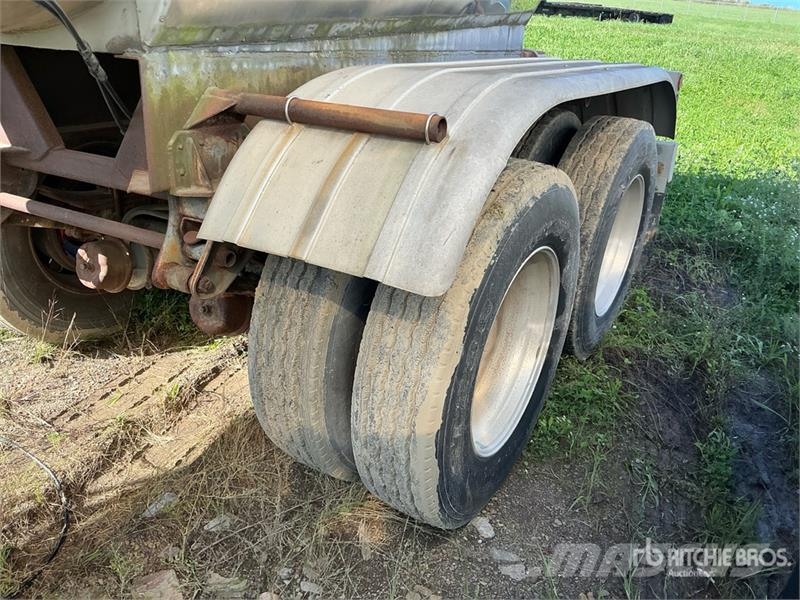 Nova 7000 gal T/A Tanker Trailer Tartályos pótkocsik