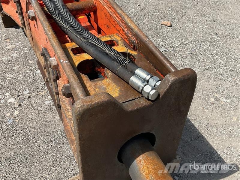 NPK GH-15 Q/C Hydraulic Breaker Hüdrohaamrid
