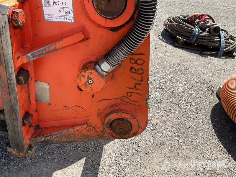 NPK GH-15 Q/C Hydraulic Breaker Hüdrohaamrid