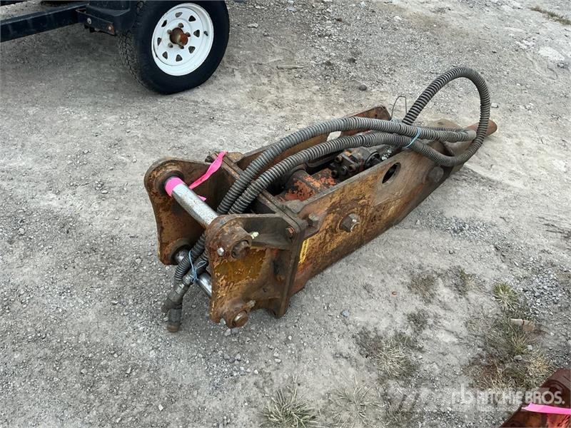 NPK GH-4 18 in Hydraulic Breaker Bourací kladiva / Sbíječky