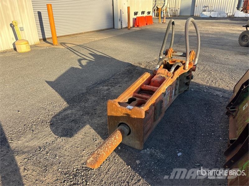 NPK Hydraulic Breaker Hammer / Brecher