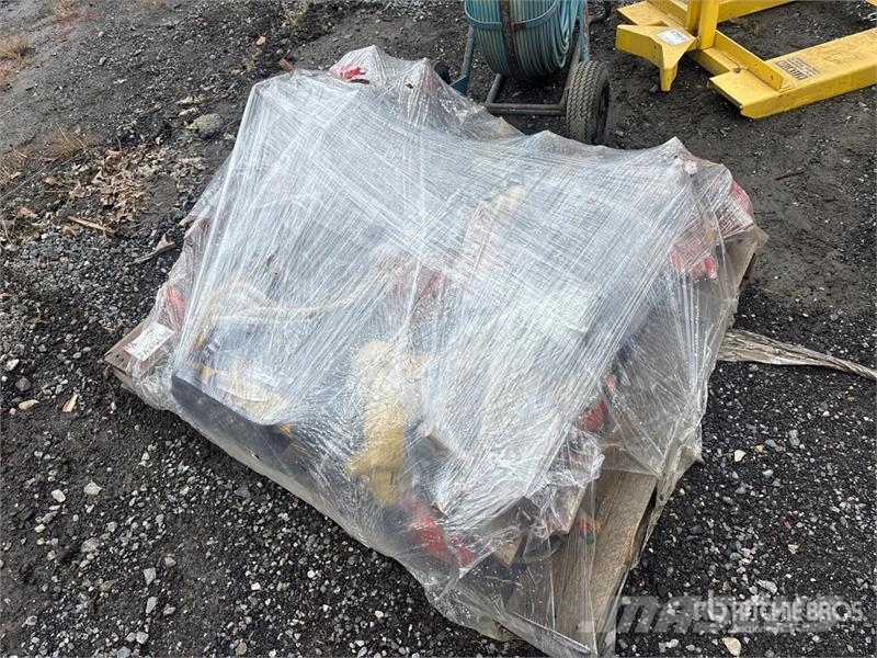 Pallet of Concrete Vibrator Būvniecība- Citi