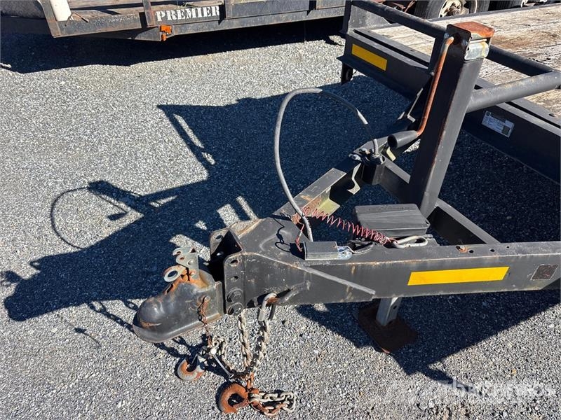 Pequea MP18 18 ft T/A Equipment Trailer Prívesy na prepravu automobilov