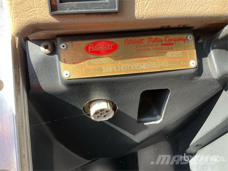 Peterbilt 335 Kiper tovornjaki
