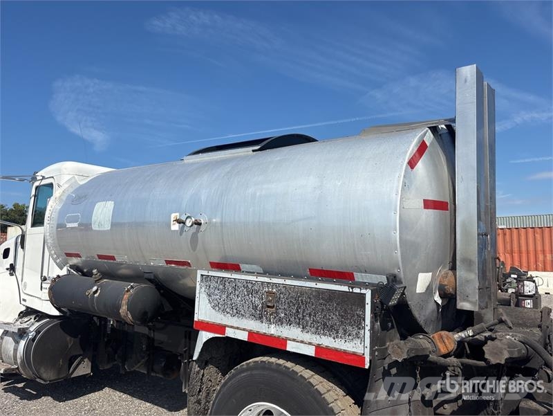 Peterbilt 337 Tanker trucks