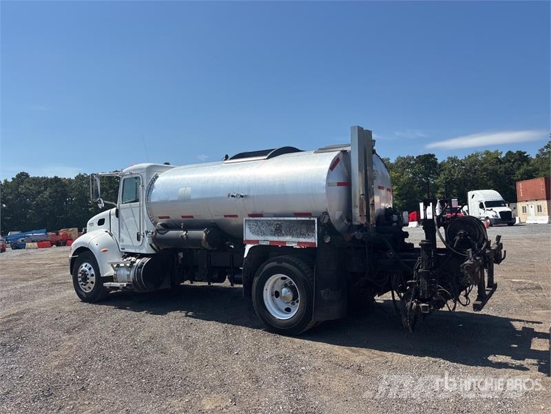 Peterbilt 337 Tanker trucks