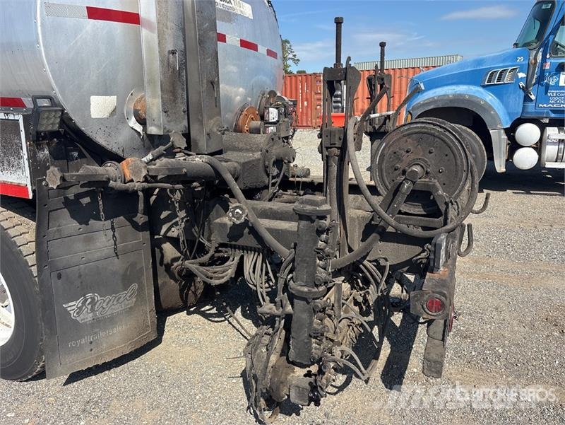 Peterbilt 337 Tanker trucks