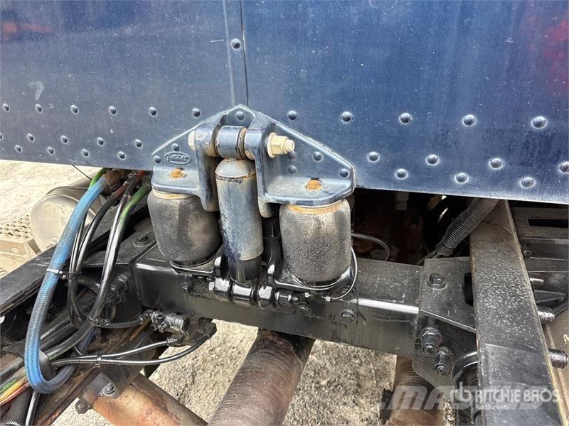 Peterbilt 357 Cabines