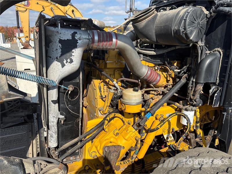 Peterbilt 357 Flatbed Water Truck Otros camiones