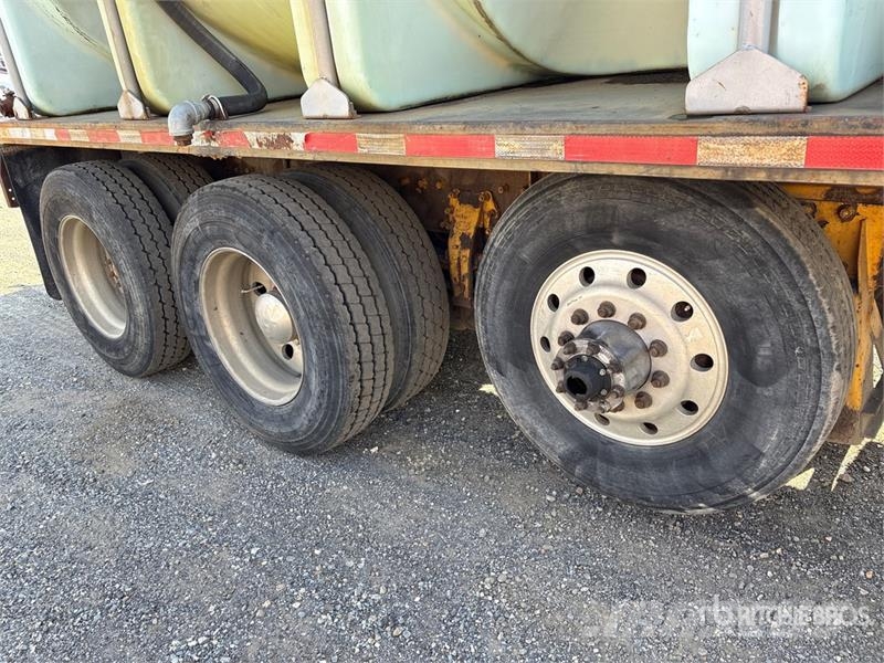 Peterbilt 357 Flatbed Water Truck Otros camiones