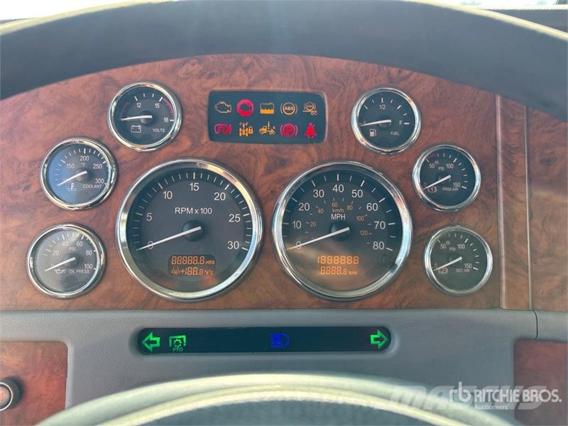 Peterbilt 357 Flatbed Water Truck Otros camiones