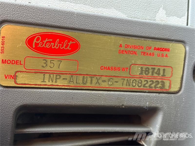 Peterbilt 357 Flatbed Water Truck Otros camiones