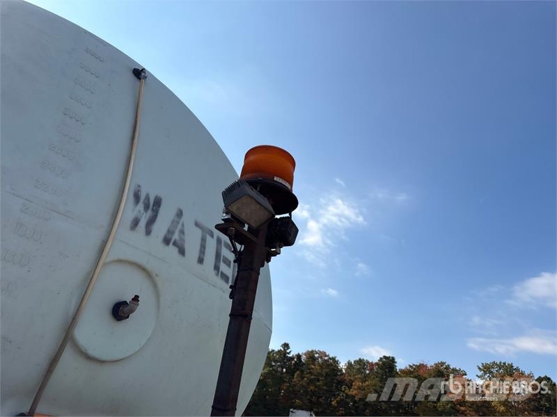 Peterbilt 357 Flatbed Water Truck Otros camiones