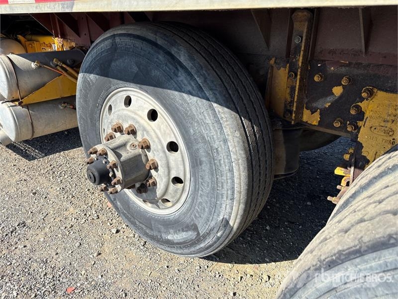 Peterbilt 357 Flatbed Water Truck Otros camiones