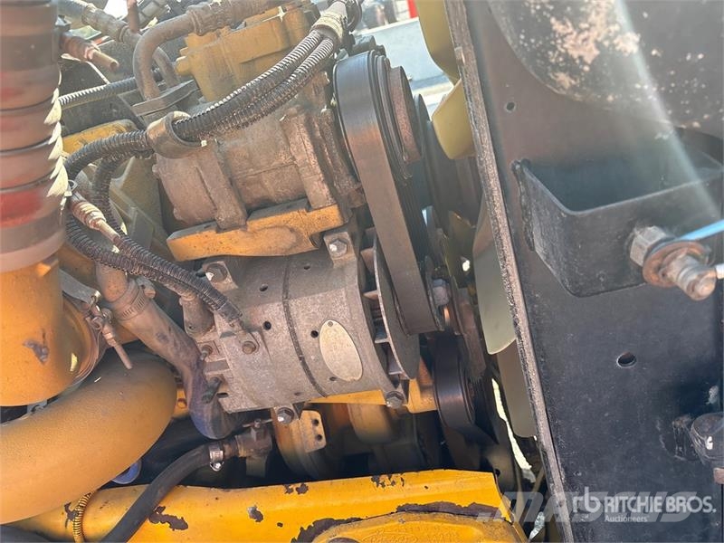 Peterbilt 357 Flatbed Water Truck Otros camiones