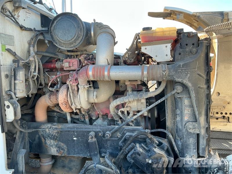 Peterbilt 365 Camion multibenne