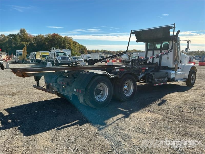 Peterbilt 365 Camion multibenne