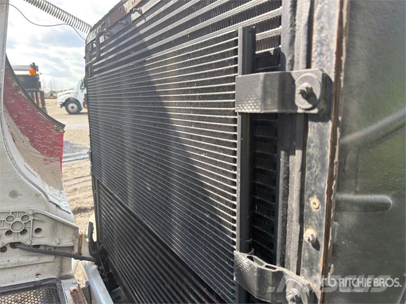 Peterbilt 367 وحدات الجر
