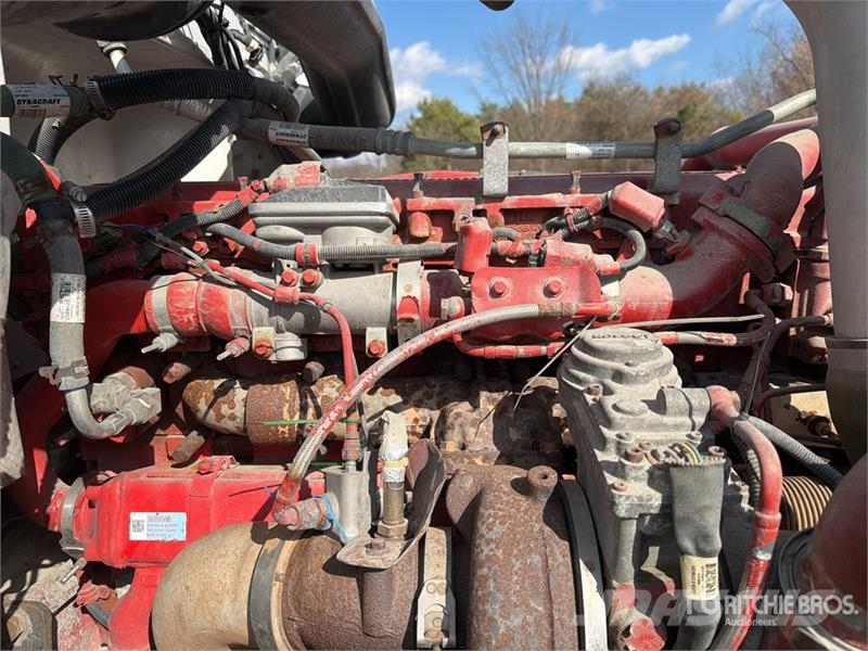 Peterbilt 367 وحدات الجر