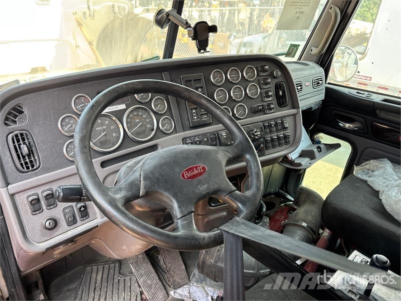 Peterbilt 367 Kallurid