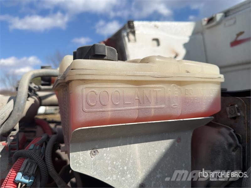 Peterbilt 367 وحدات الجر