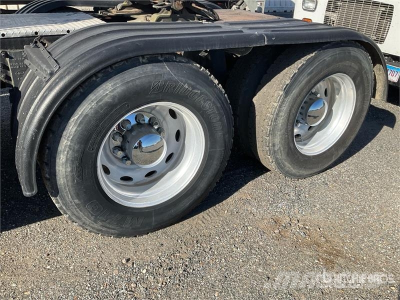 Peterbilt 379 Vlačilci