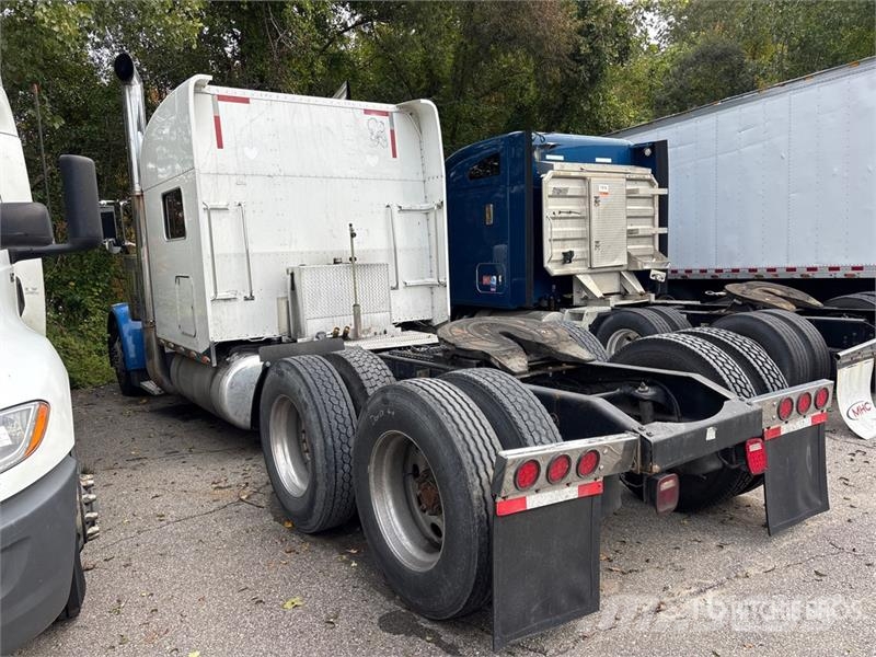 Peterbilt 379EXHD Седельные тягачи