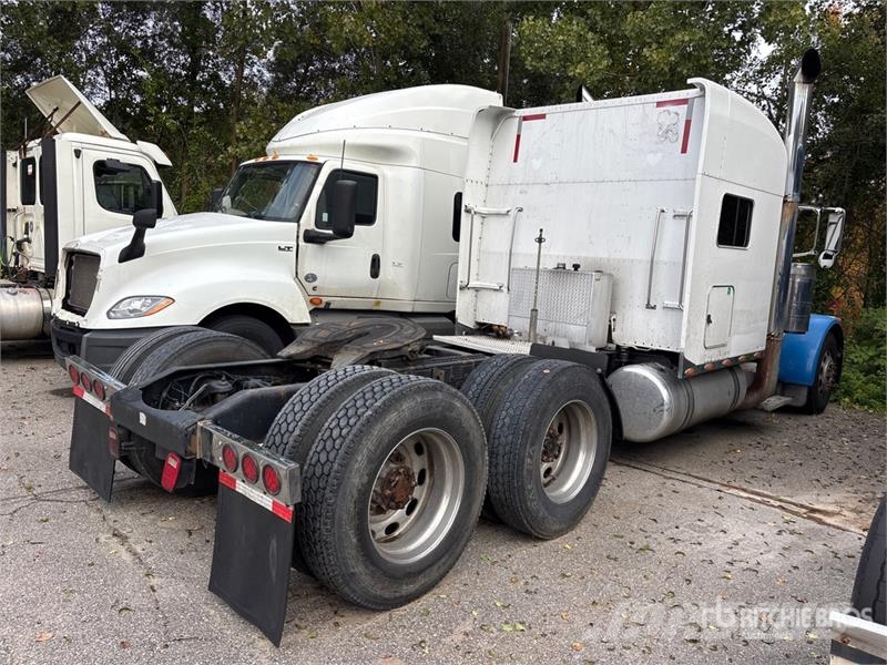 Peterbilt 379EXHD Седельные тягачи