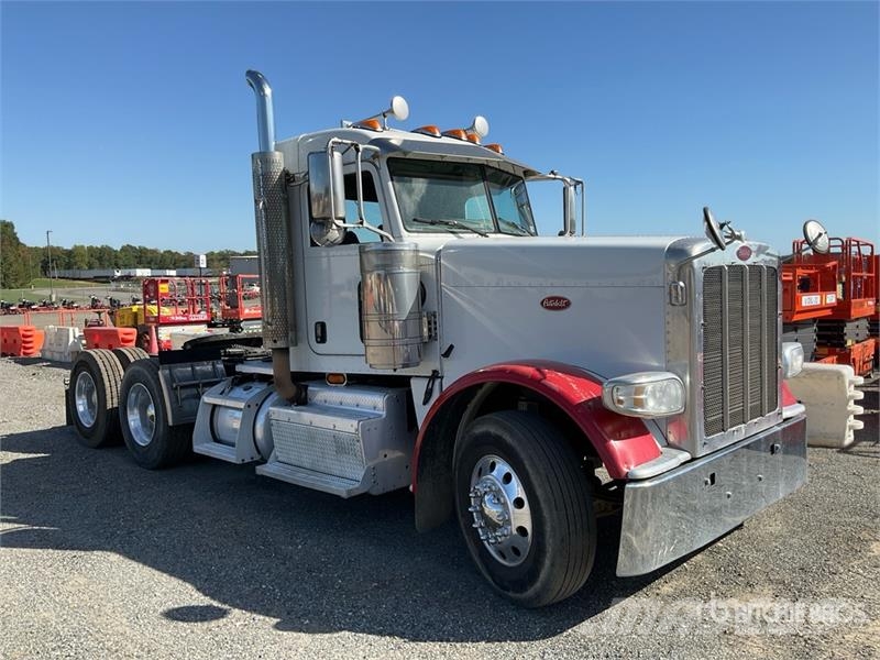 Peterbilt 388 Влекачи