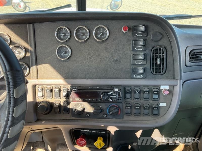 Peterbilt 388 Vilcēji