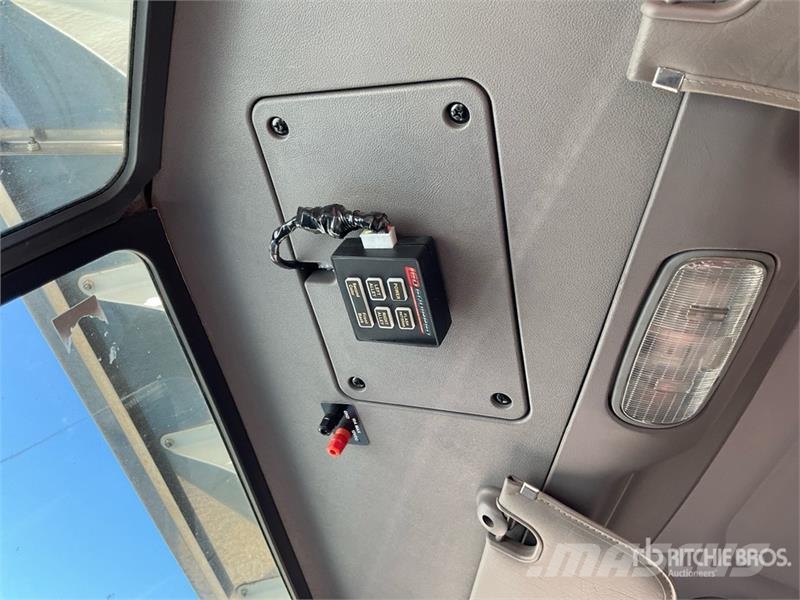 Peterbilt 388 Тягачі