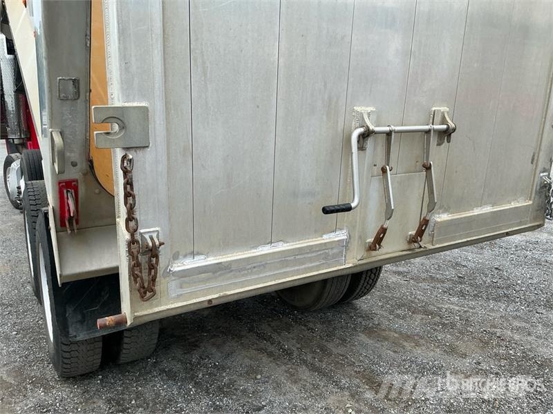Peterbilt 388 Camiões basculantes