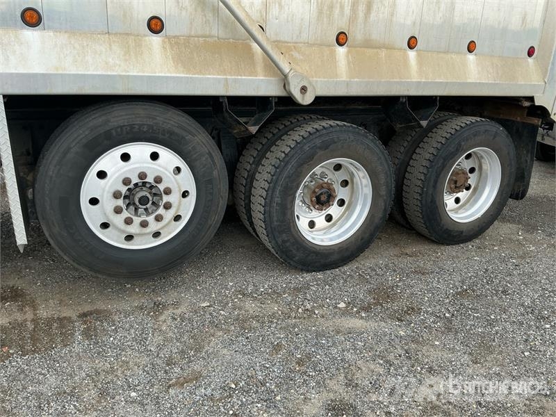 Peterbilt 388 Camiões basculantes