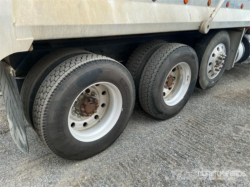 Peterbilt 388 Camiões basculantes