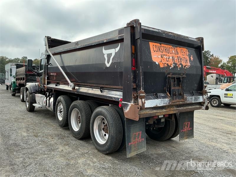 Peterbilt 567 Camiones bañeras basculantes o volquetes