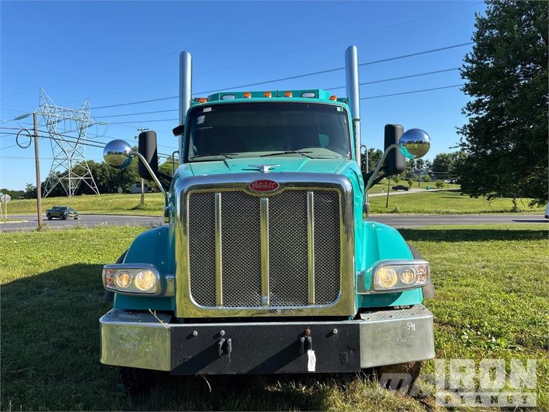 Peterbilt 567 Sklápače