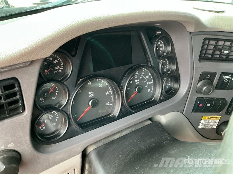 Peterbilt 567 Billenő teherautók