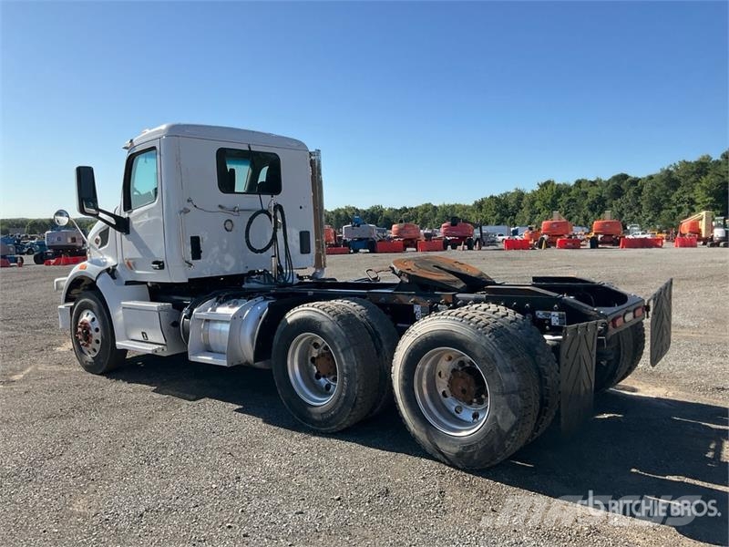 Peterbilt 567 Sattelzugmaschinen