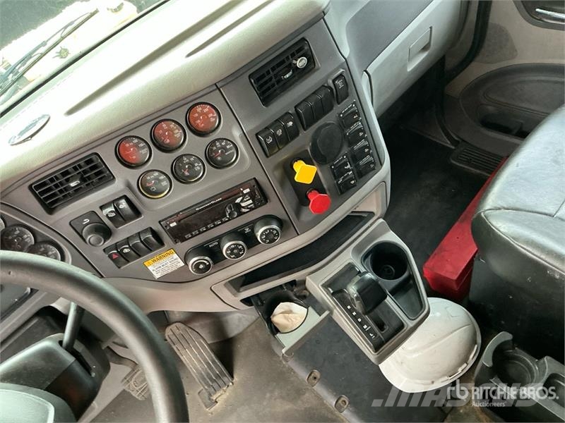 Peterbilt 567 Billenő teherautók