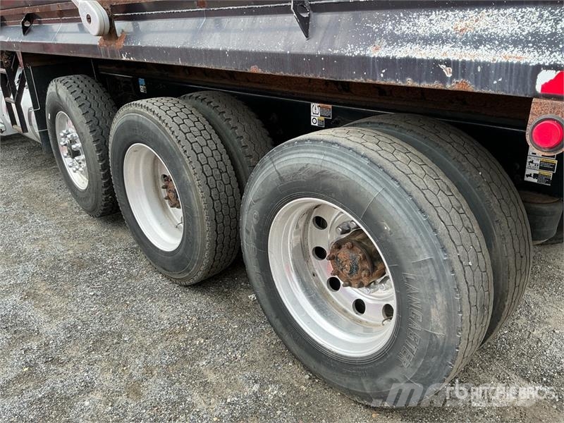 Peterbilt 567 Camiones bañeras basculantes o volquetes