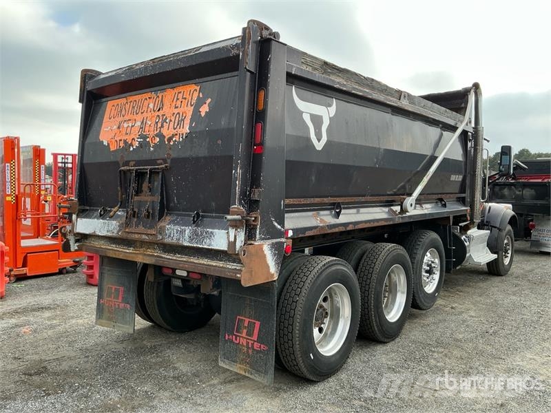 Peterbilt 567 Camiones bañeras basculantes o volquetes